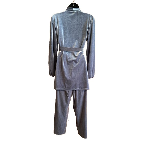 NWOT Gray Velvet Pajama Set Belted Top Size M - Picture 4 of 6